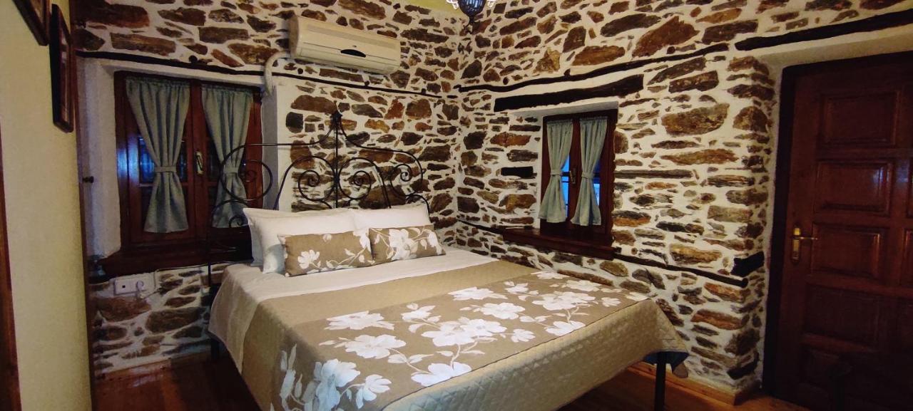 Mansion Terpou Hotell Áyios Vlásios Eksteriør bilde