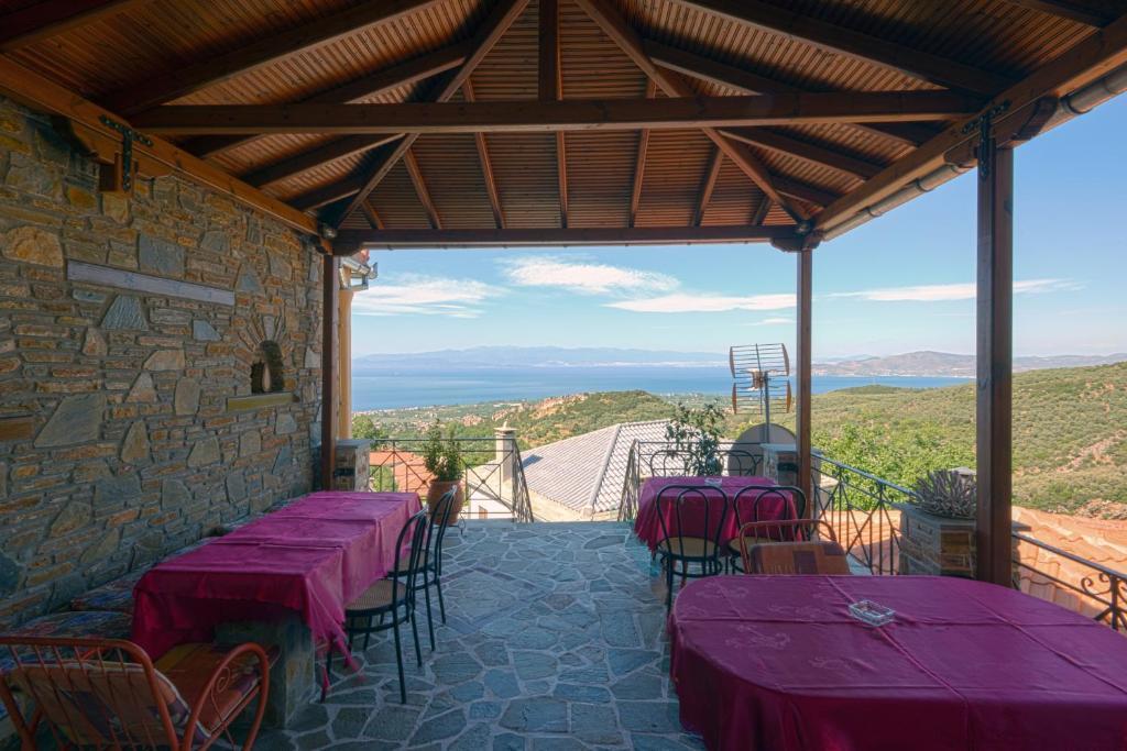 Mansion Terpou Hotell Áyios Vlásios Eksteriør bilde